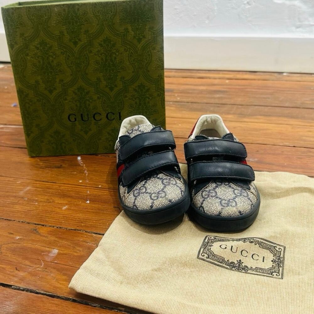 GUCCI Black Gray Red Ace GG Supreme Canvas Straps Toddler Shoe size 2 US 8
